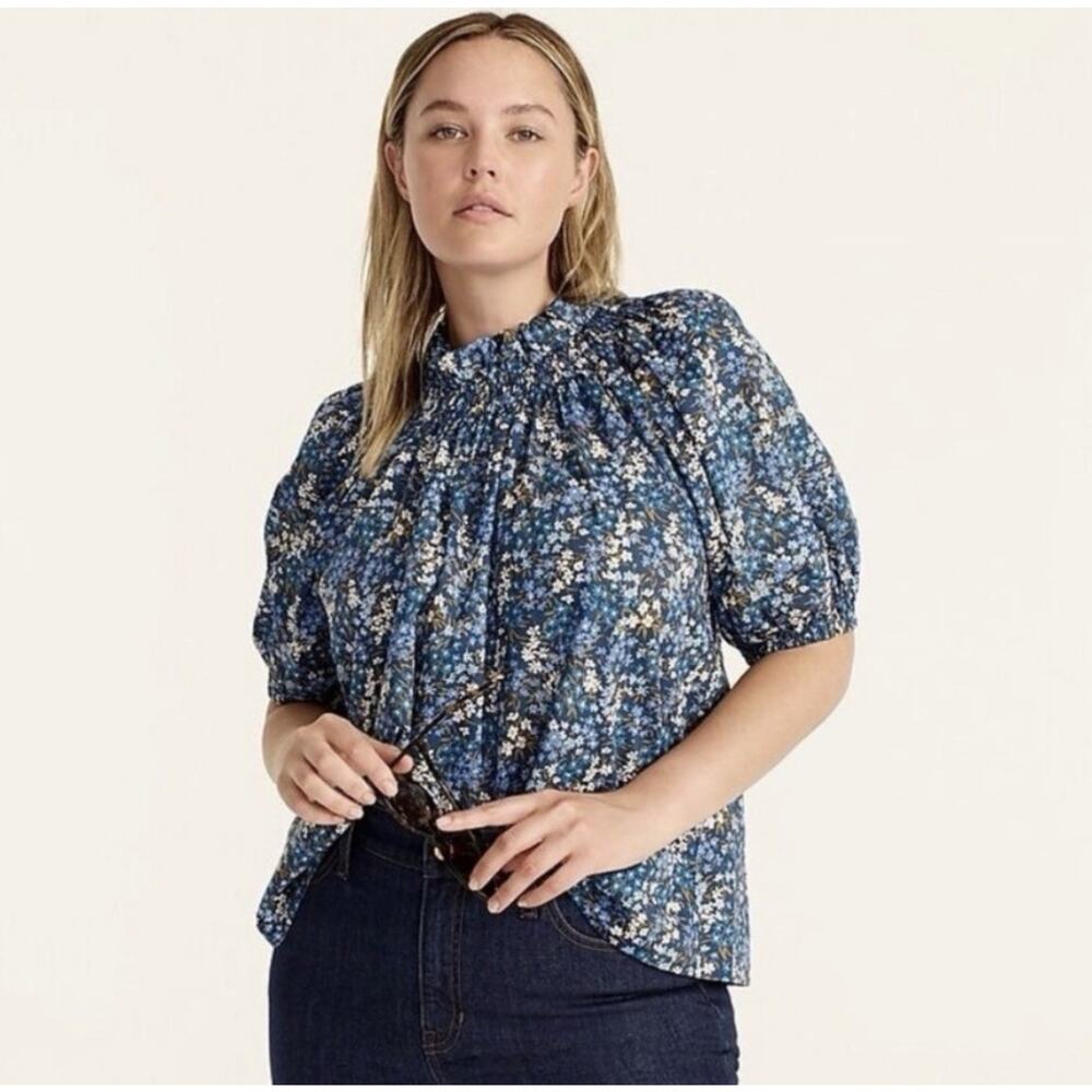 J. CREW Liberty Smocked Top Blouse Women’s XS Blue Floral Sea Blossoms Puff Slv